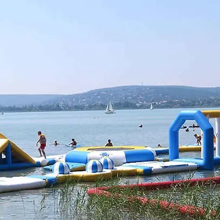 بيت للعطل Balatonfuzfo/balaton 27729 *